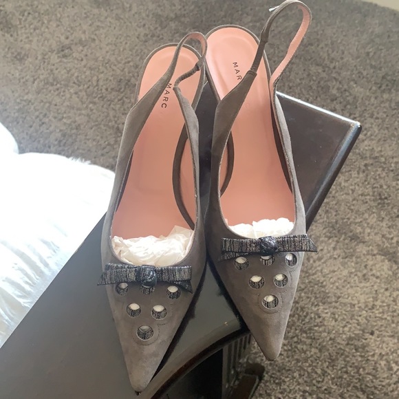 MARC JACOBS Pointy Bow Gray Suede Slingbacks 40.5 (9.5 US) NWOB - Picture 2 of 11